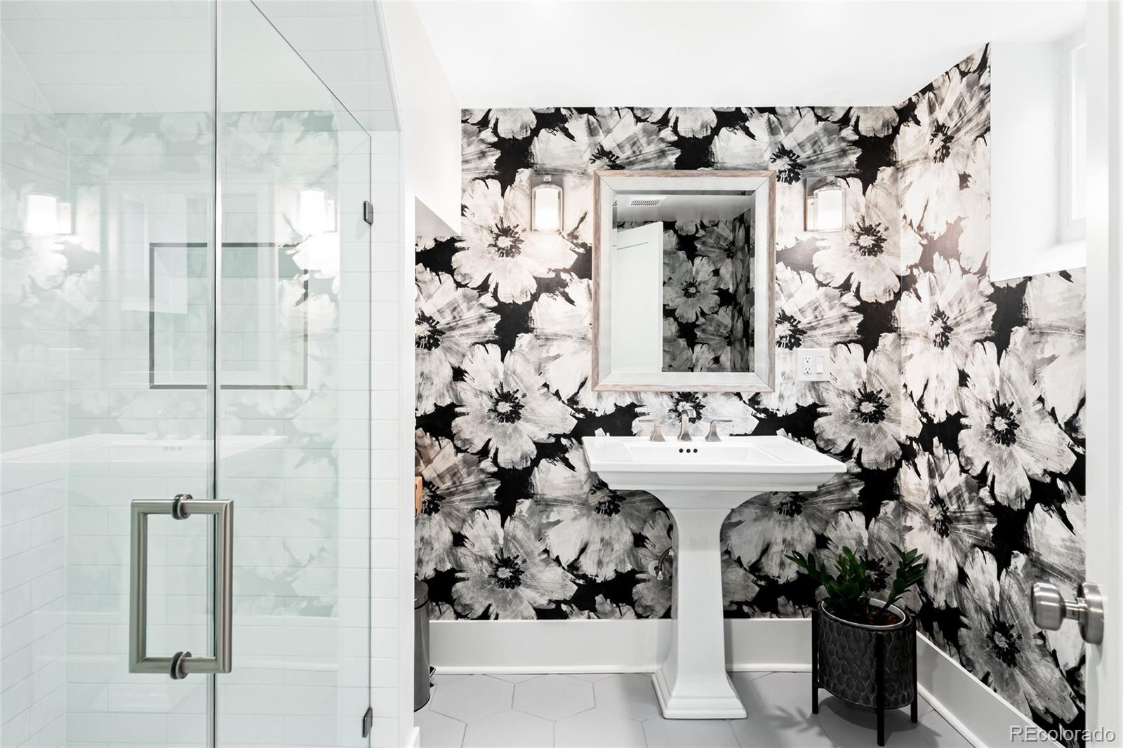 1918 S Lincoln Street