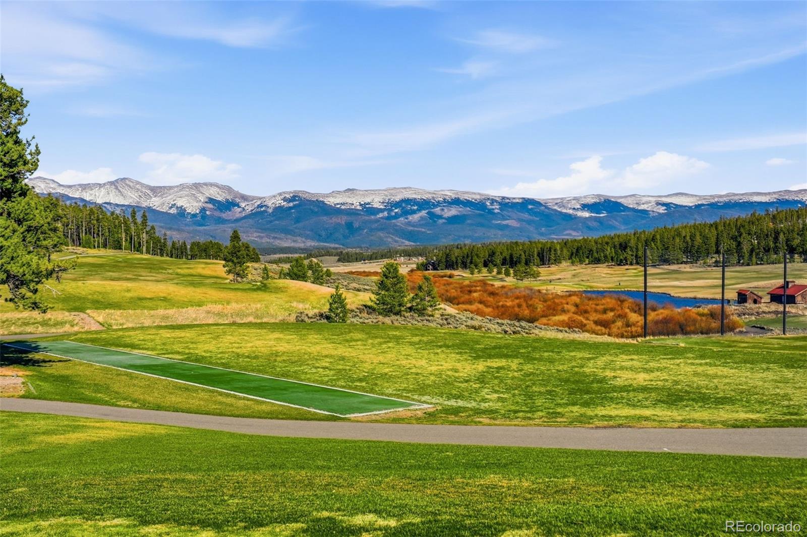 930 GCR 511/Golf Course Circle