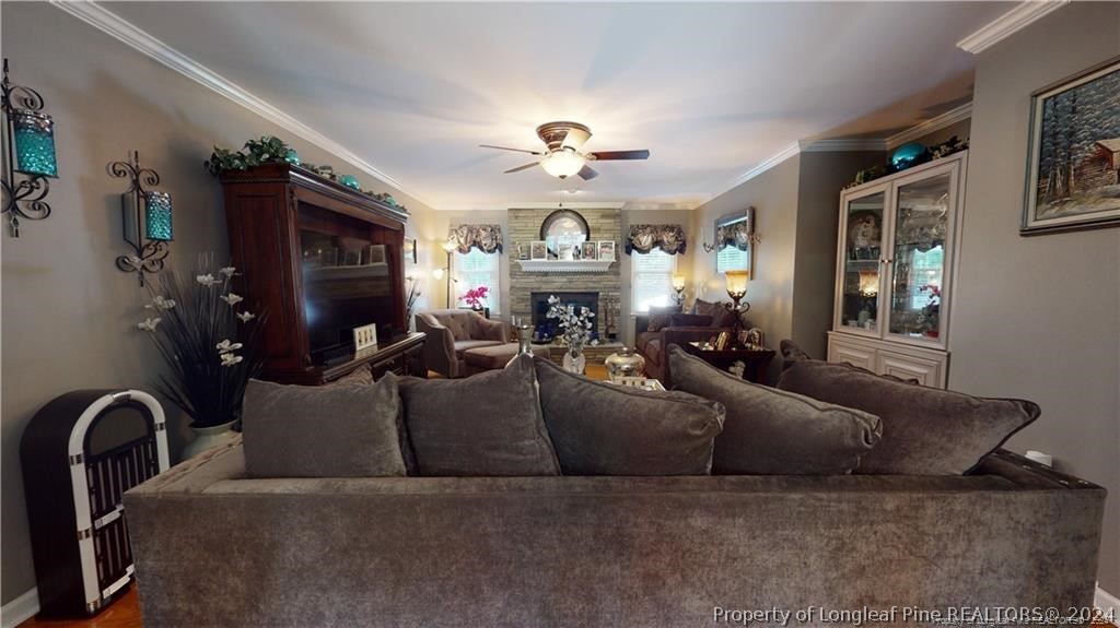 719 Southview Circle