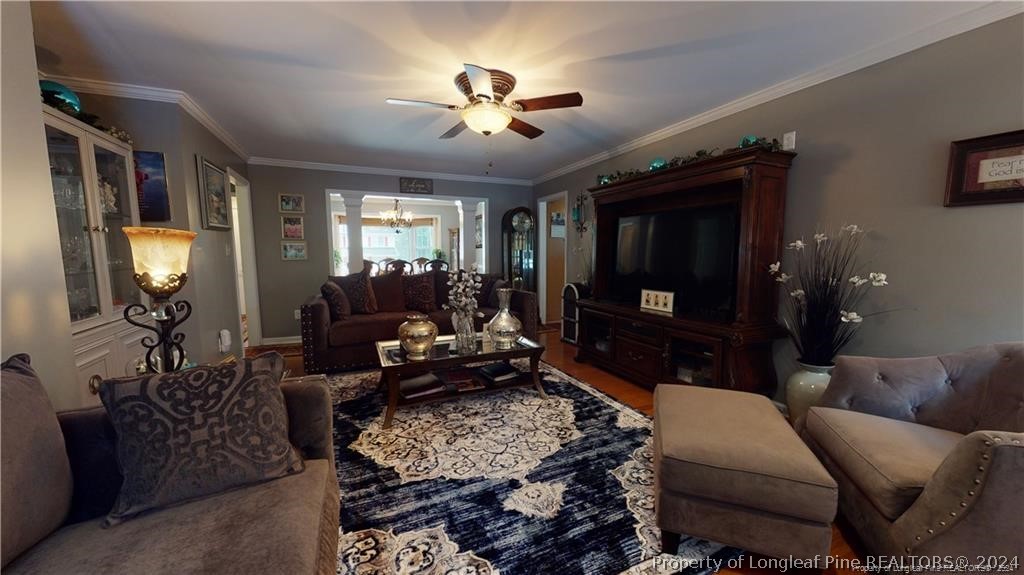 719 Southview Circle