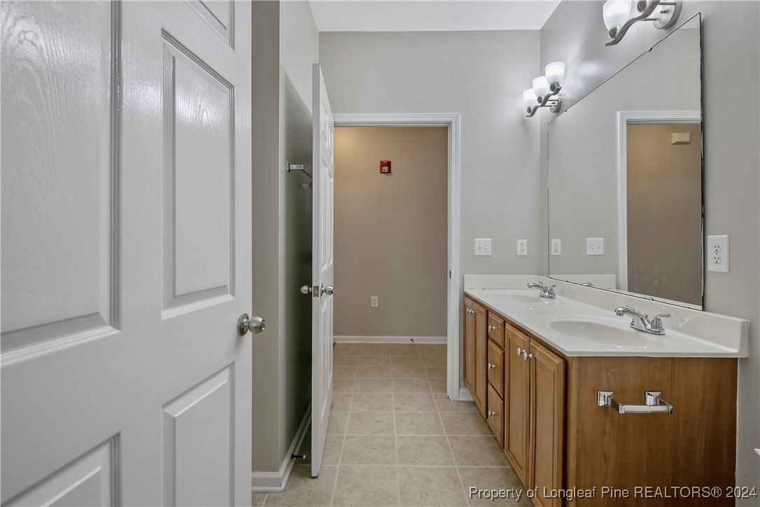635 Marshtree Lane 201