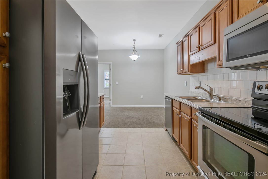 635 Marshtree Lane 201