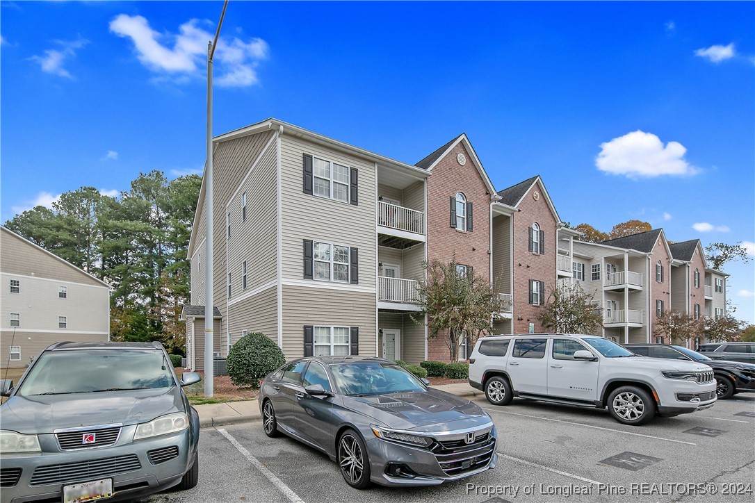 635 Marshtree Lane 201