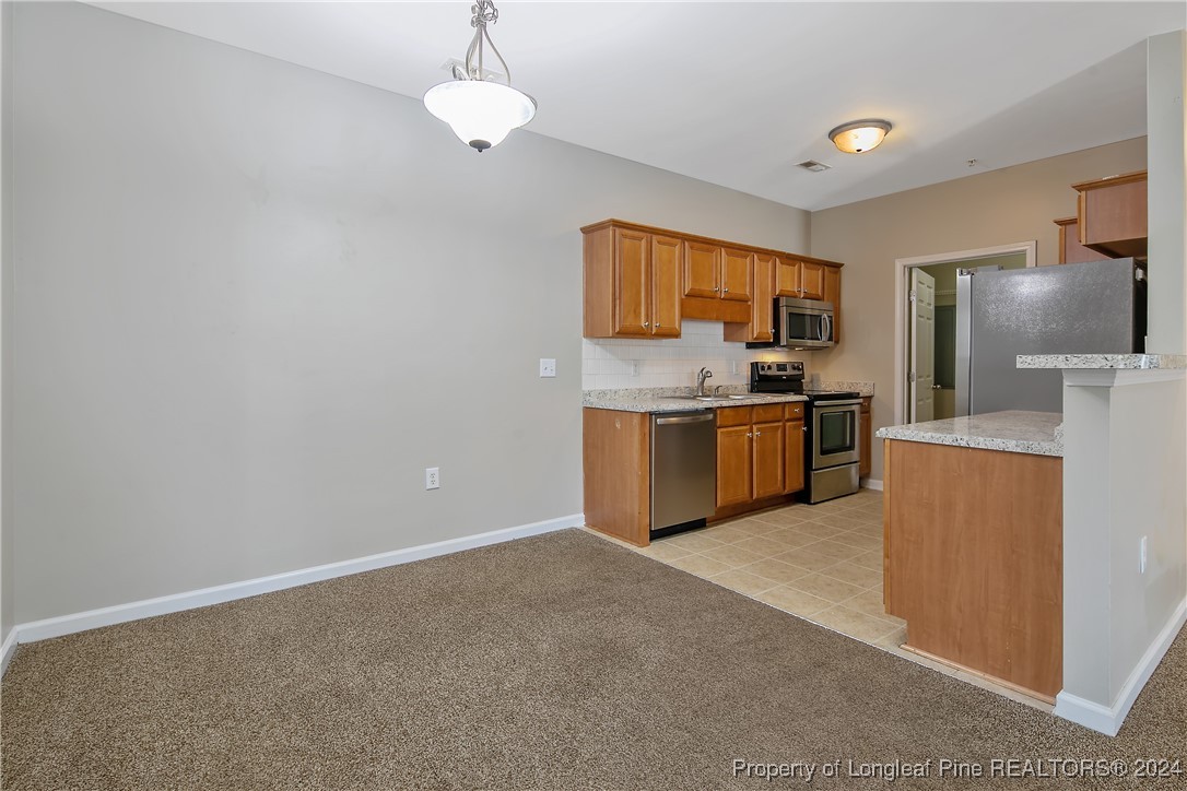 635 Marshtree Lane 201