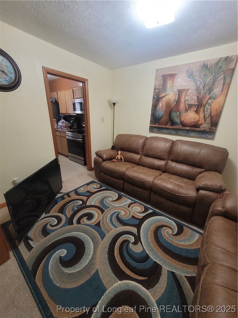 1594 Rossmore Drive