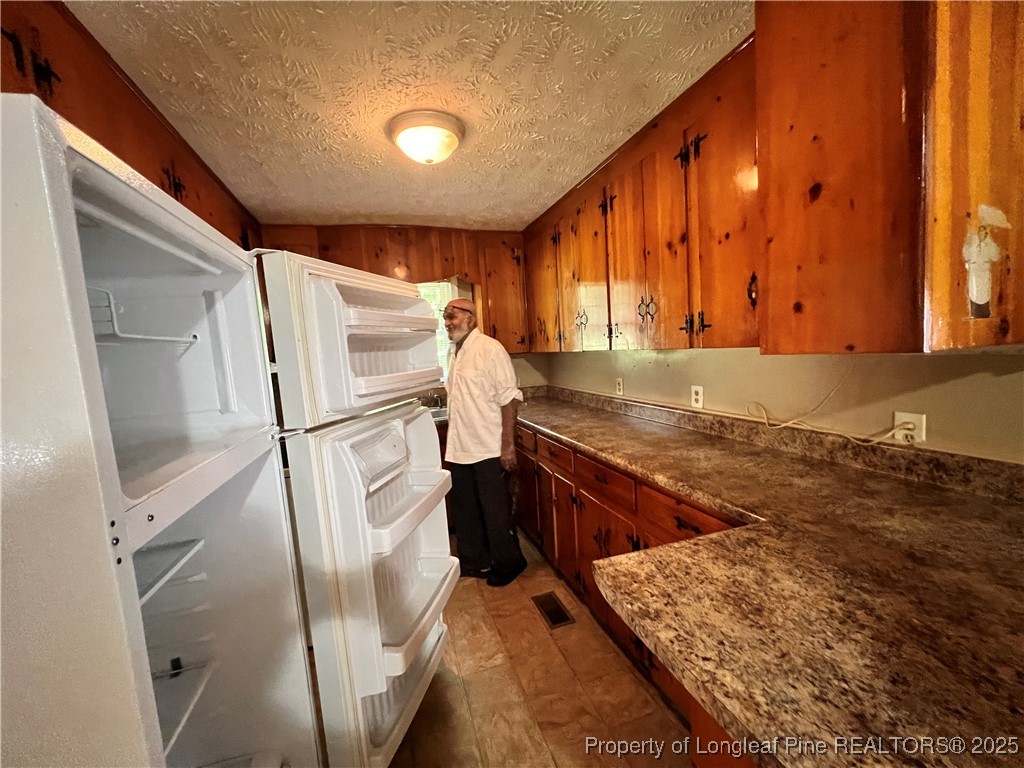 2229 Kimberly Drive