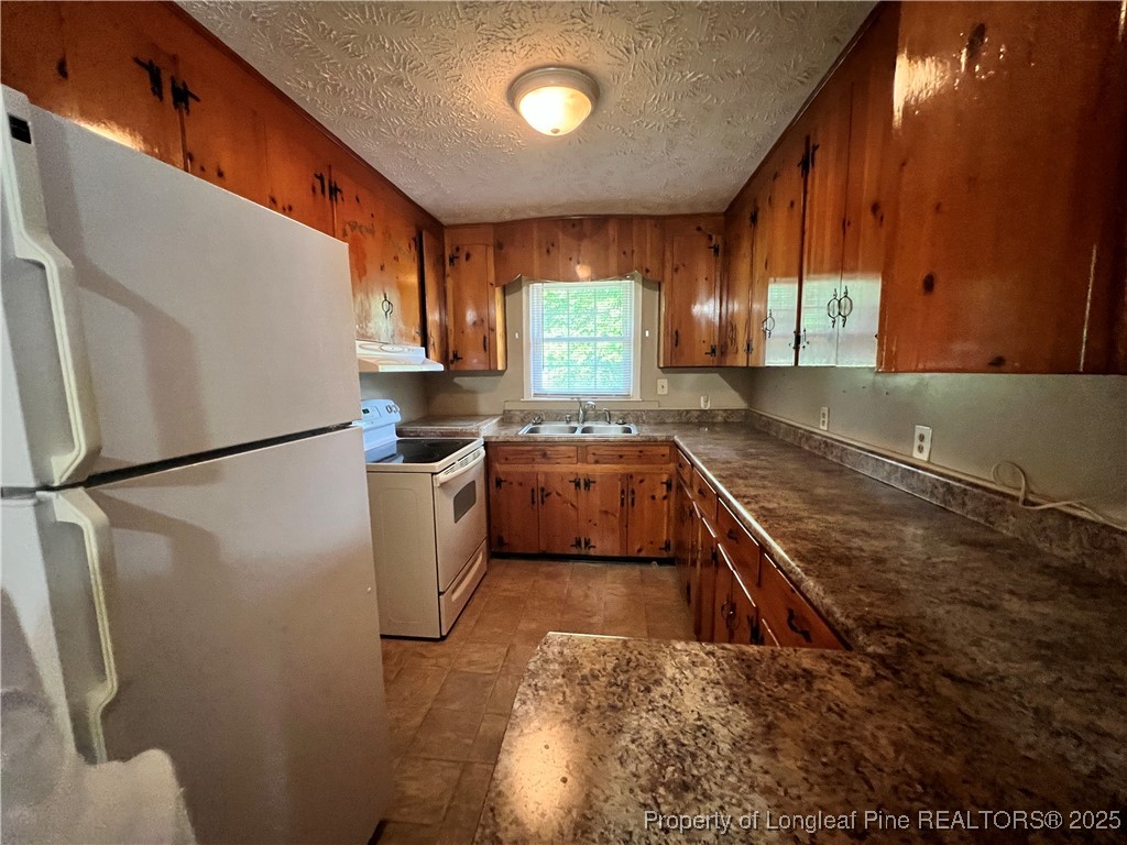 2229 Kimberly Drive