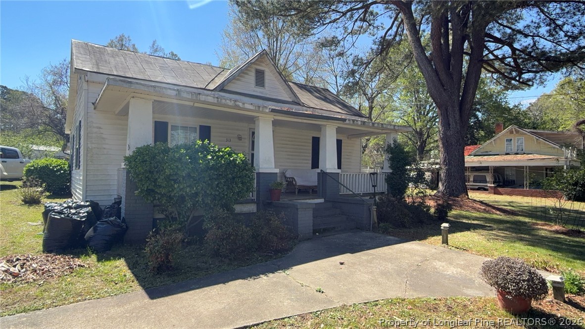 313 W Branch Street