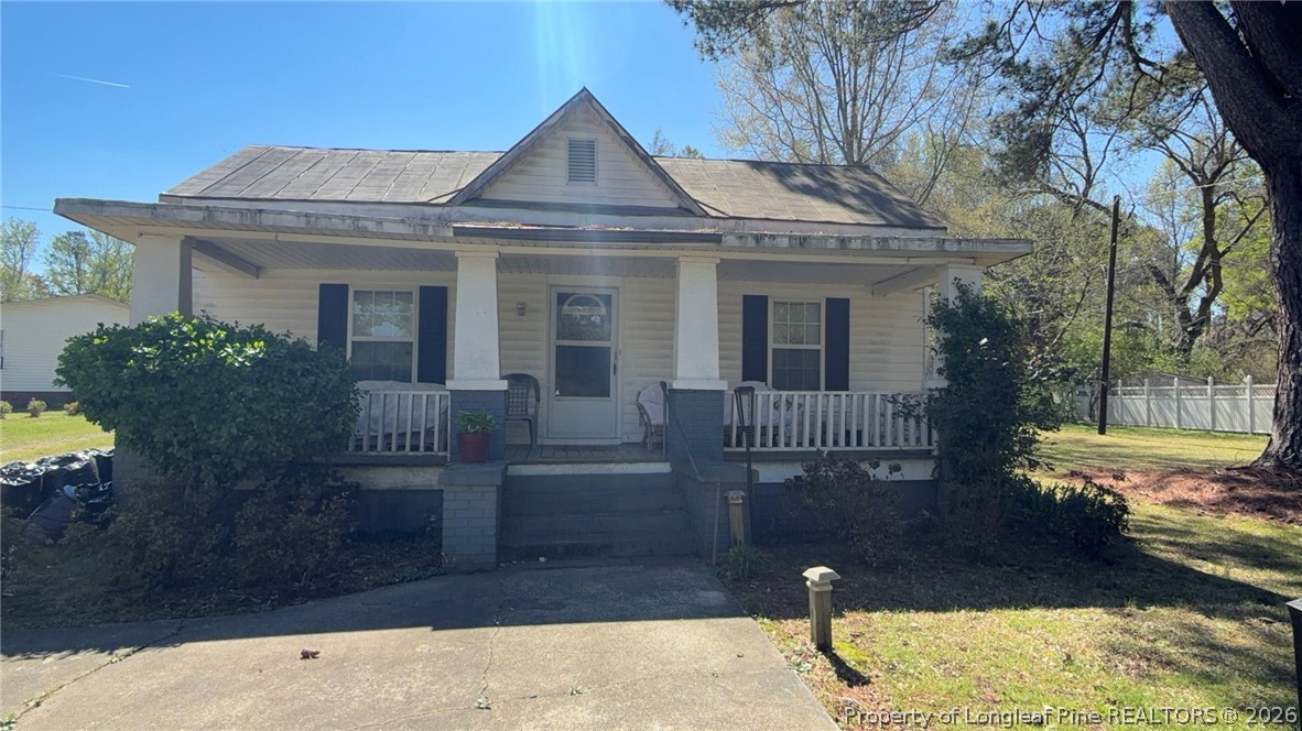313 W Branch Street