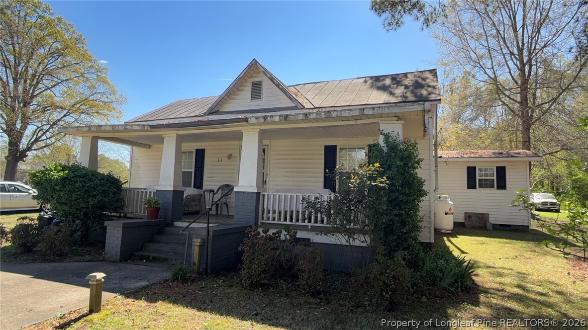 313 W Branch Street