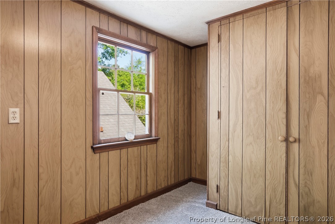 2303 N Barker Street
