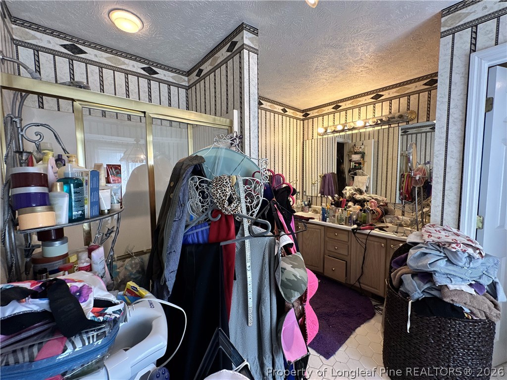 1147 Hallberry Drive