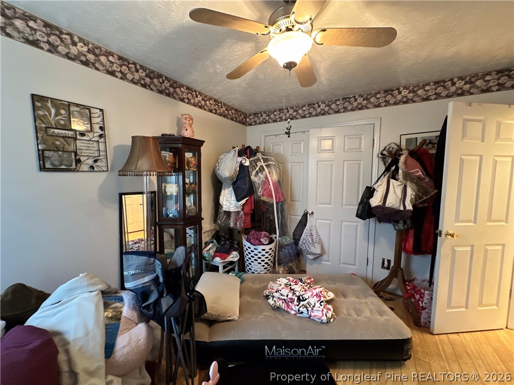 1147 Hallberry Drive