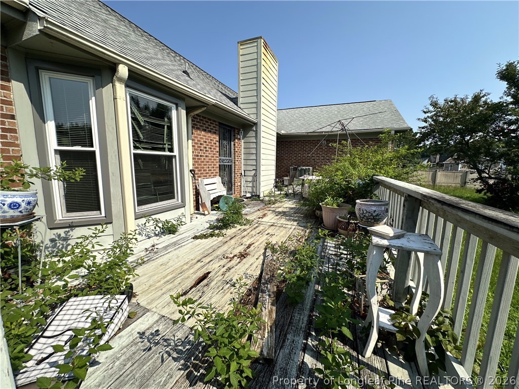 1147 Hallberry Drive