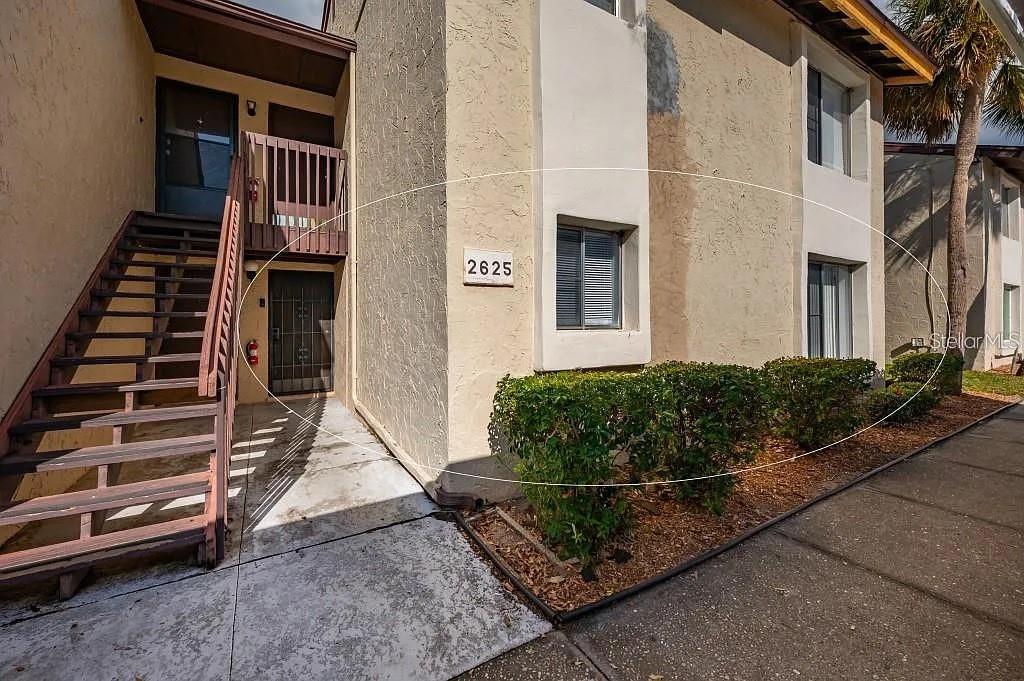 2625 PINE LAKE TER #B