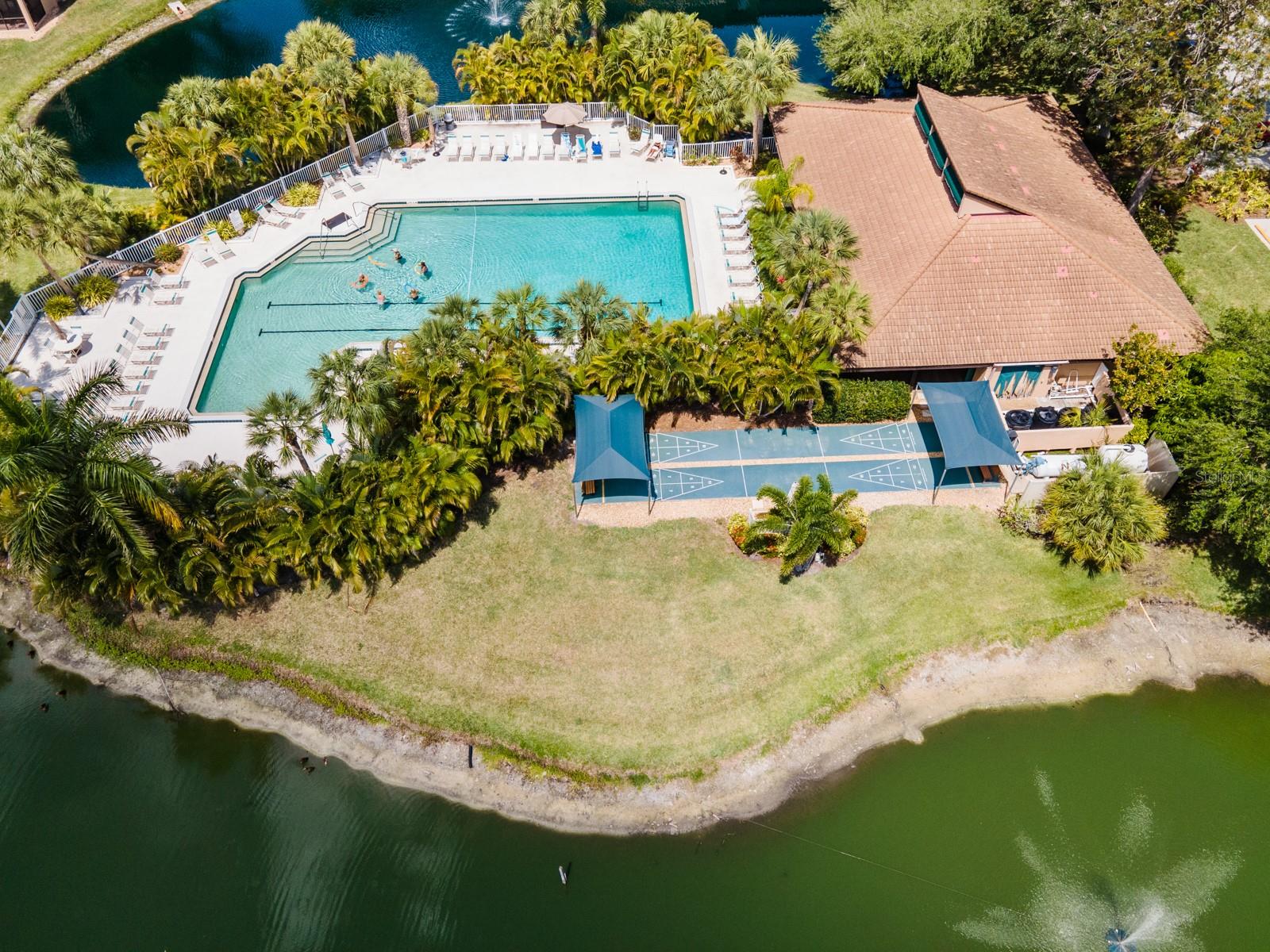5656 ASHTON LAKE DR #5656