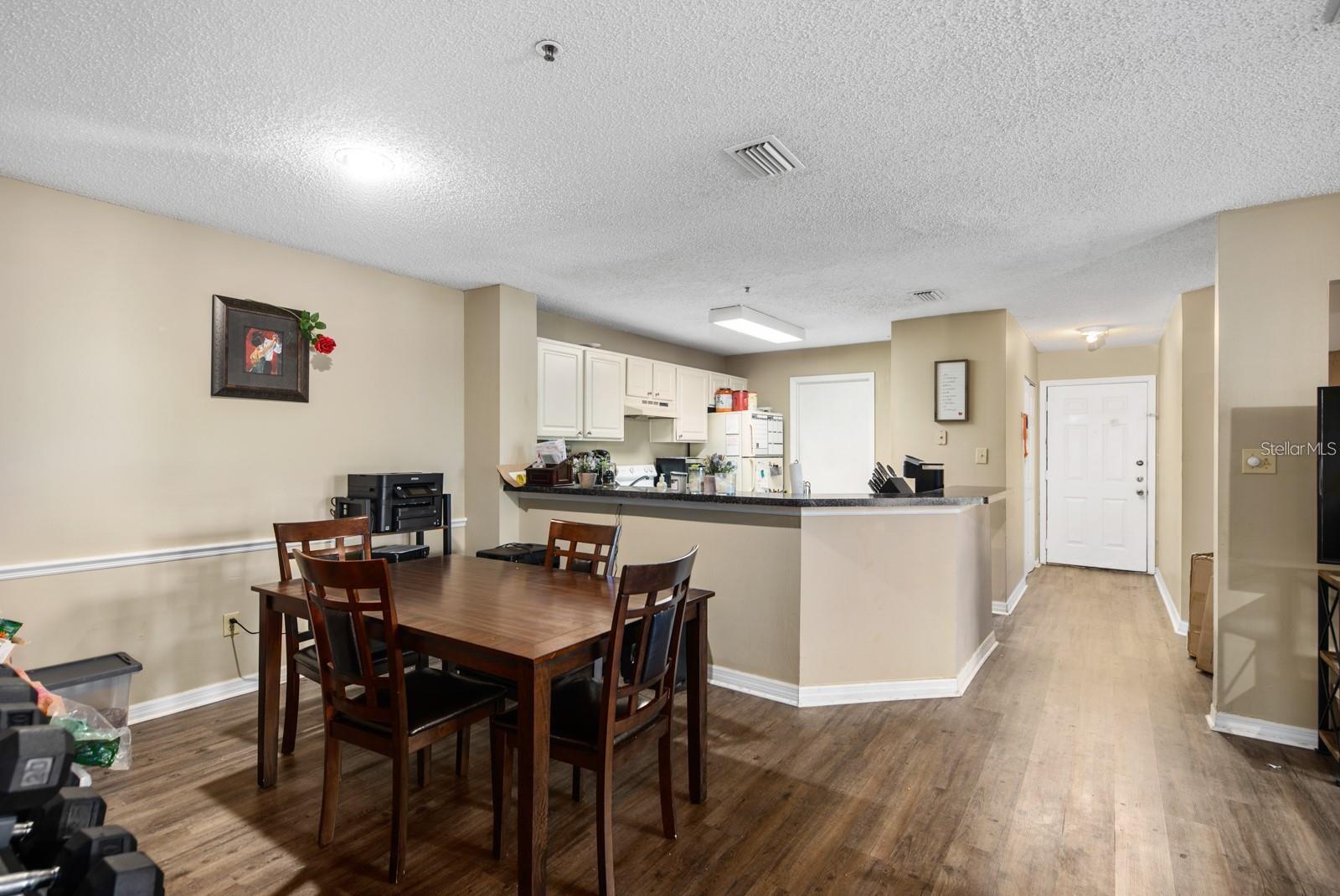 4045 CROCKERS LAKE BLVD #11