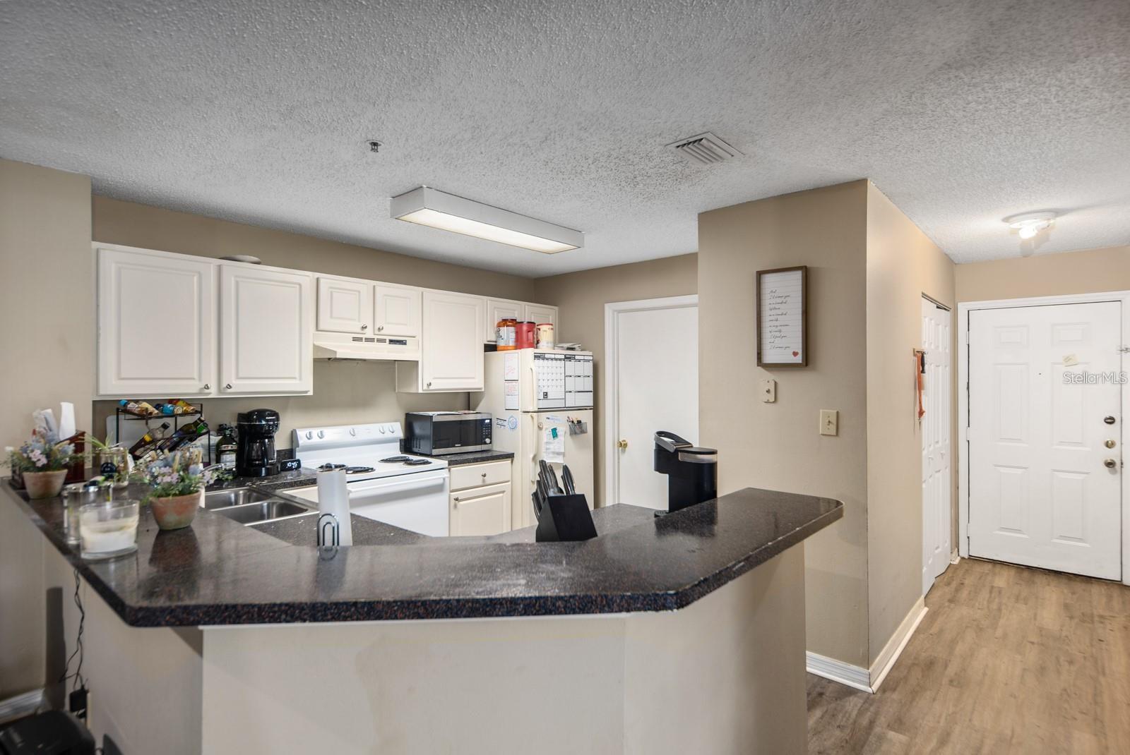 4045 CROCKERS LAKE BLVD #11