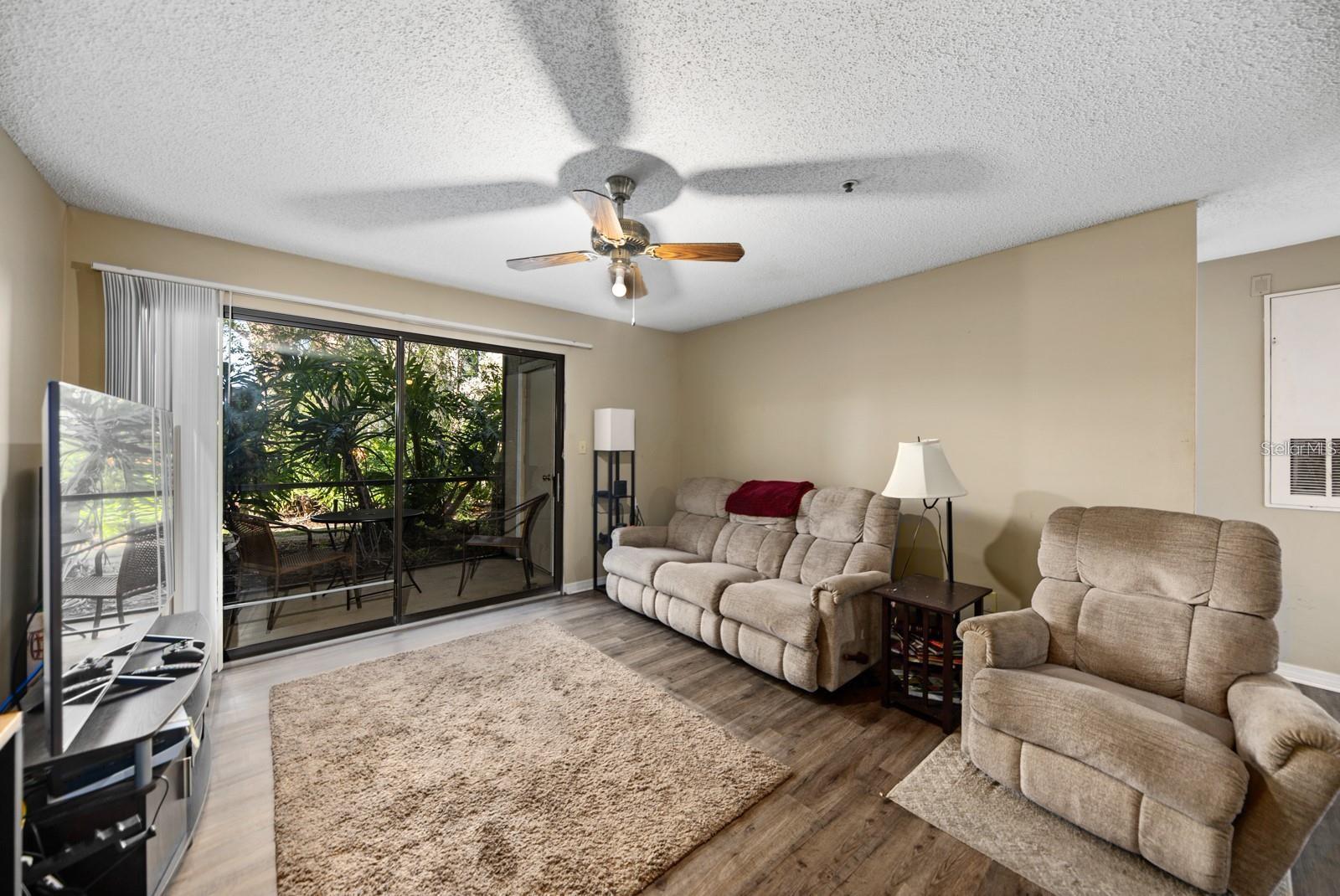 4045 CROCKERS LAKE BLVD #11