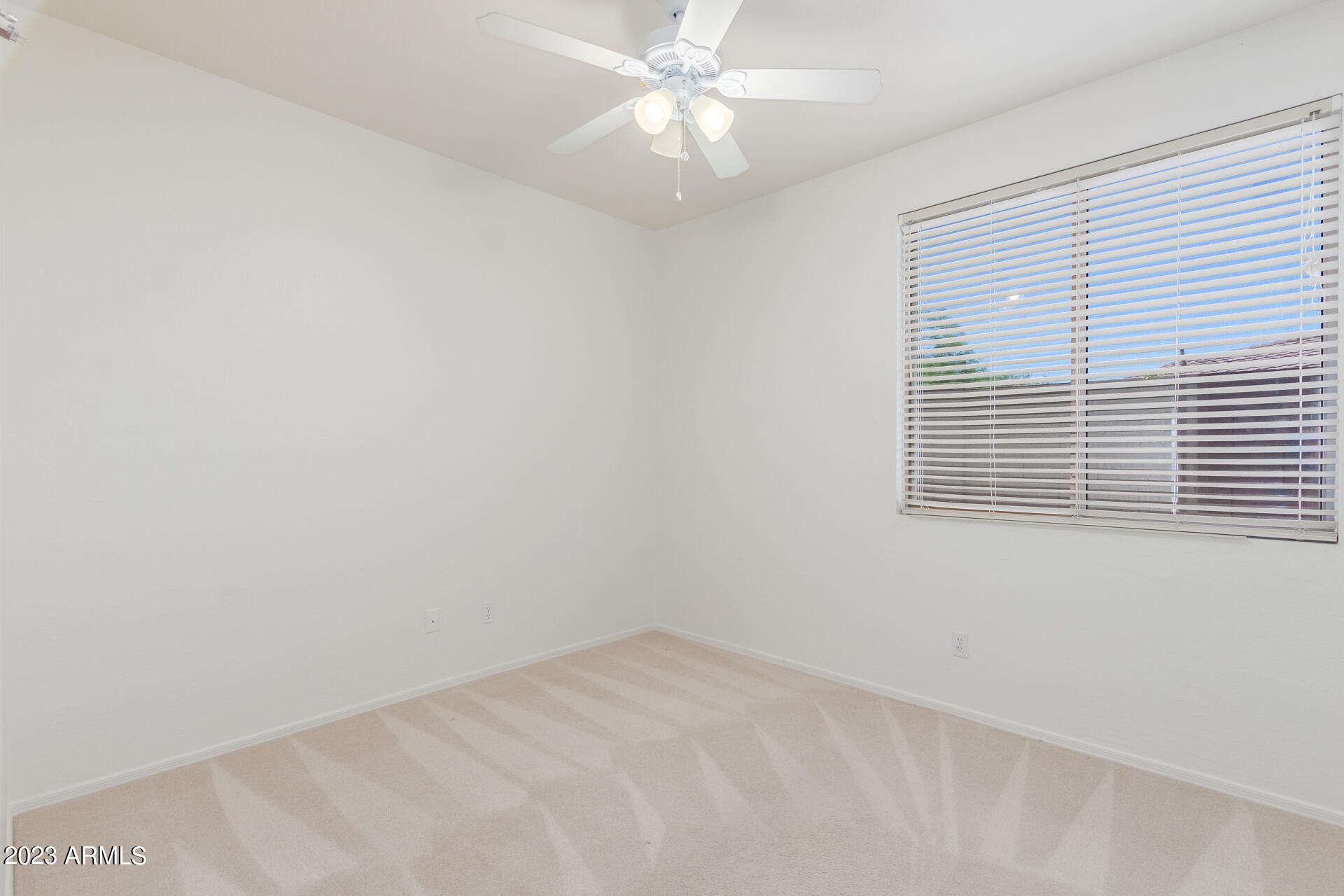 7368 E DESERT VISTA Road