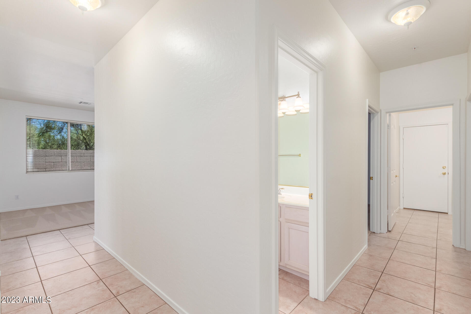 7368 E DESERT VISTA Road