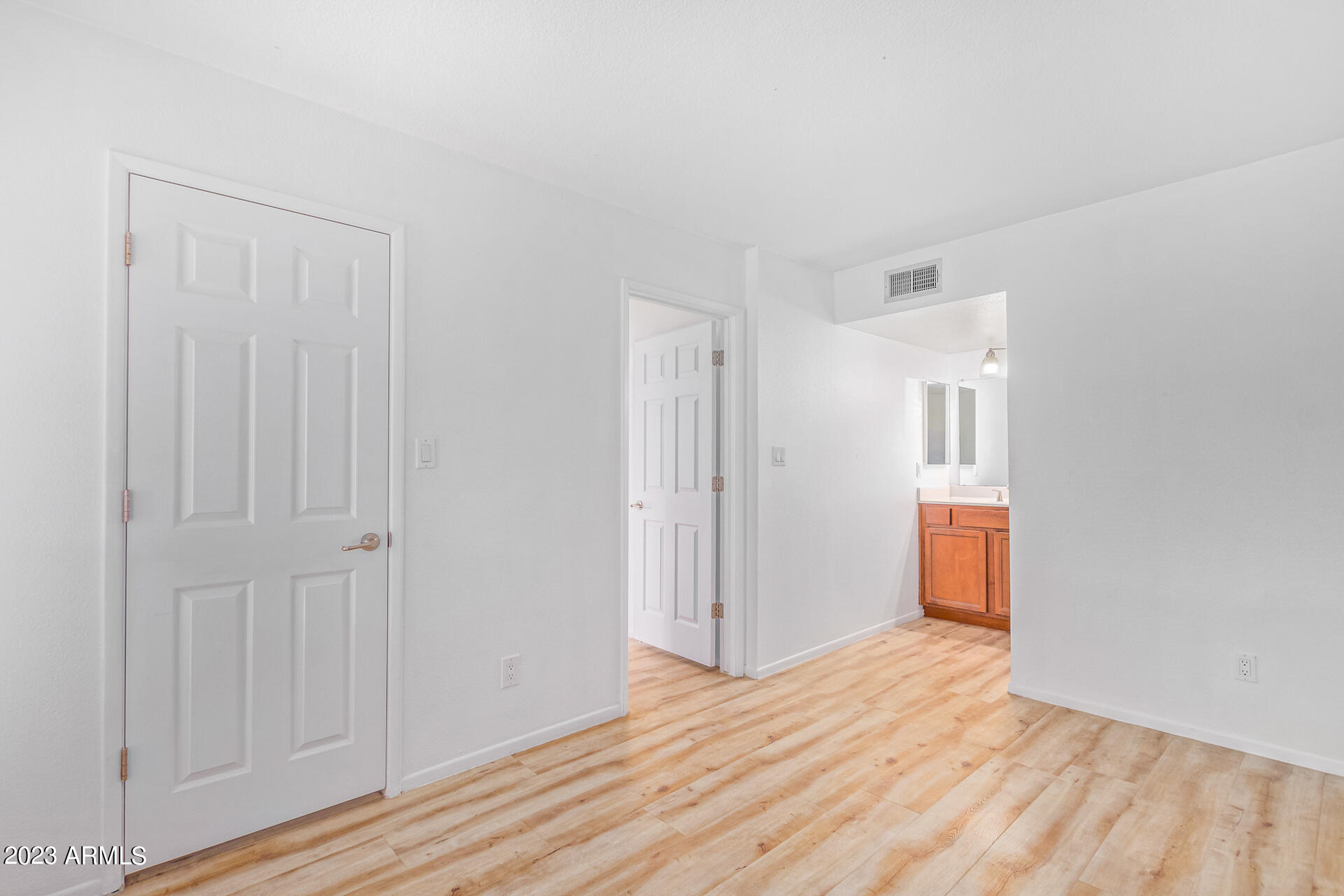 2625 E INDIAN SCHOOL Road # 339
