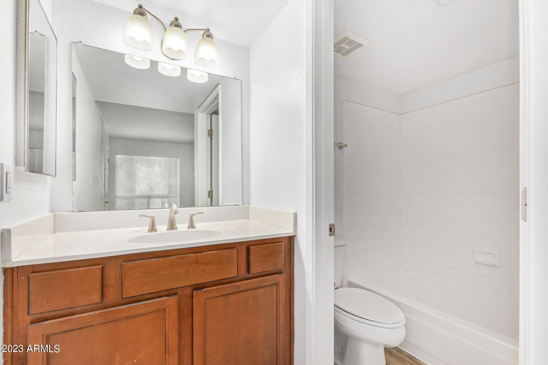 2625 E INDIAN SCHOOL Road # 339