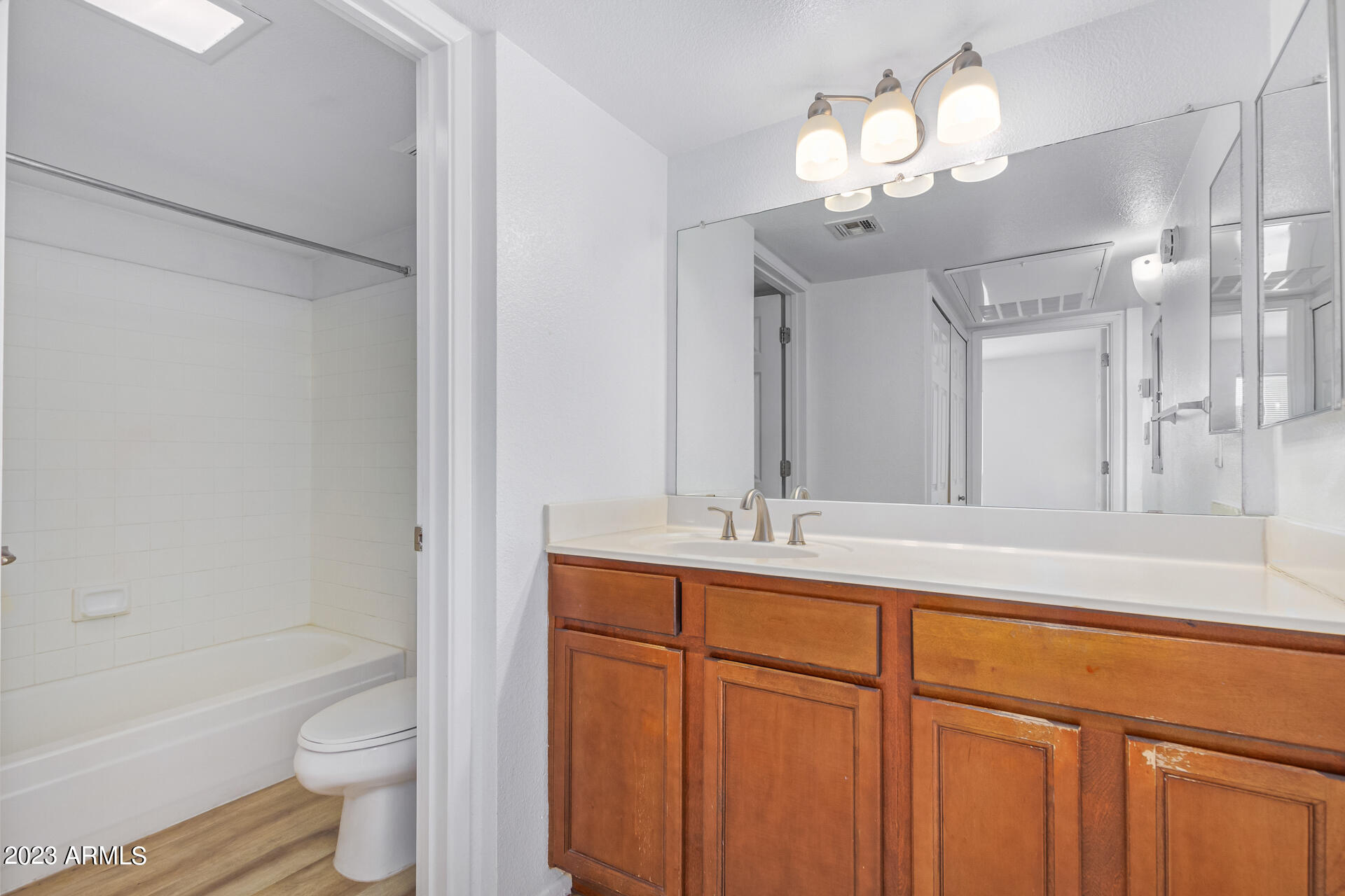 2625 E INDIAN SCHOOL Road # 339