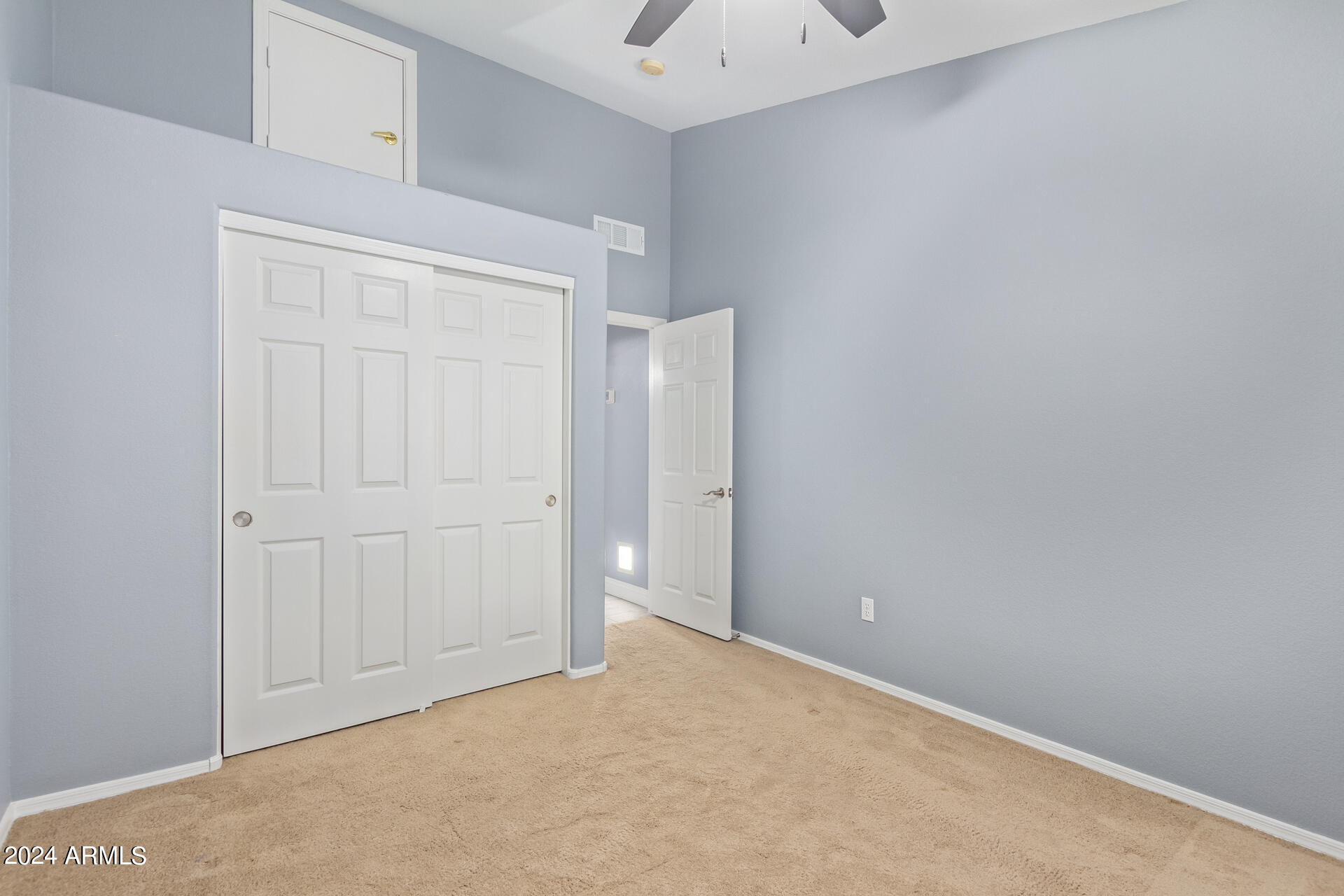 13213 W WILSHIRE Drive