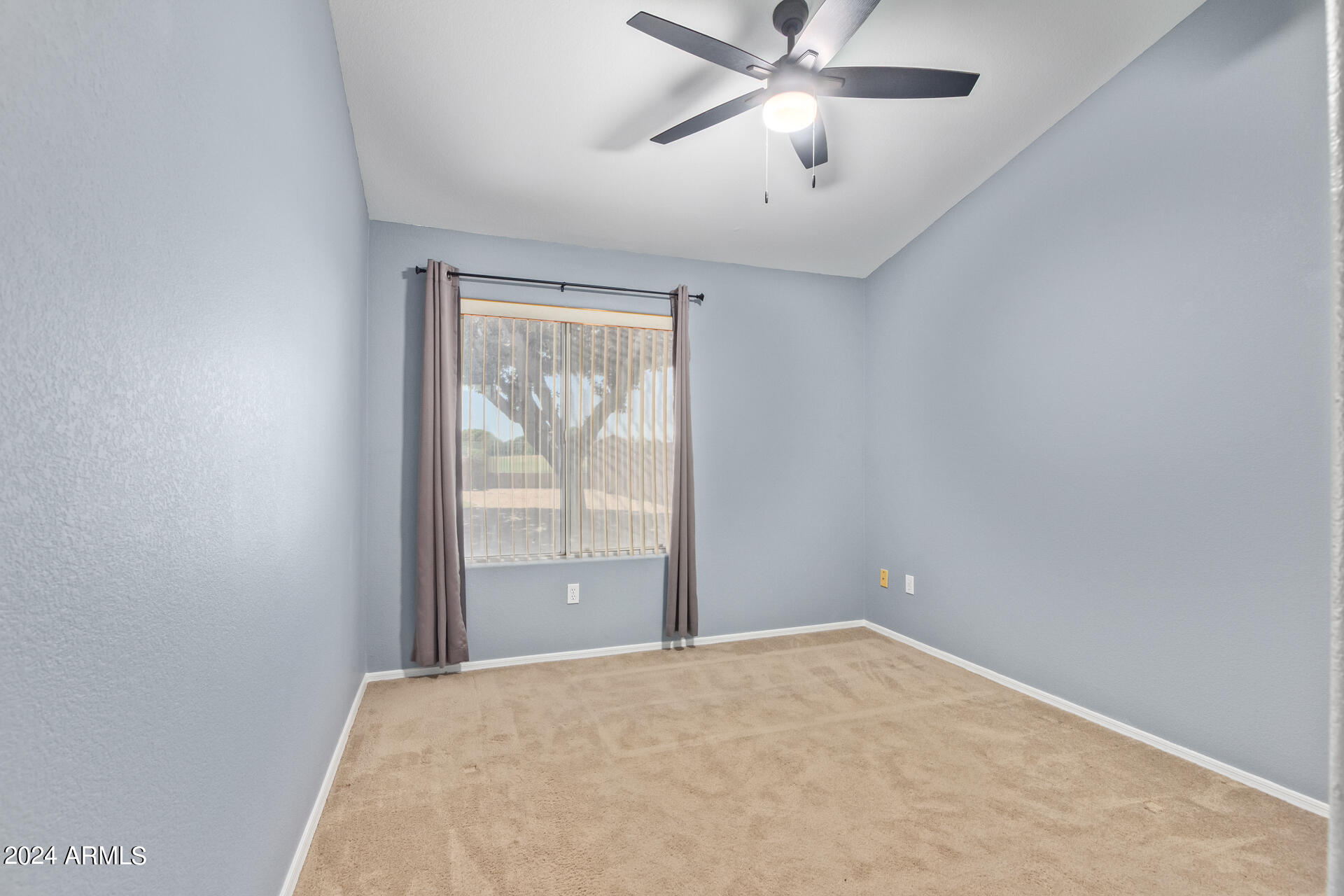 13213 W WILSHIRE Drive