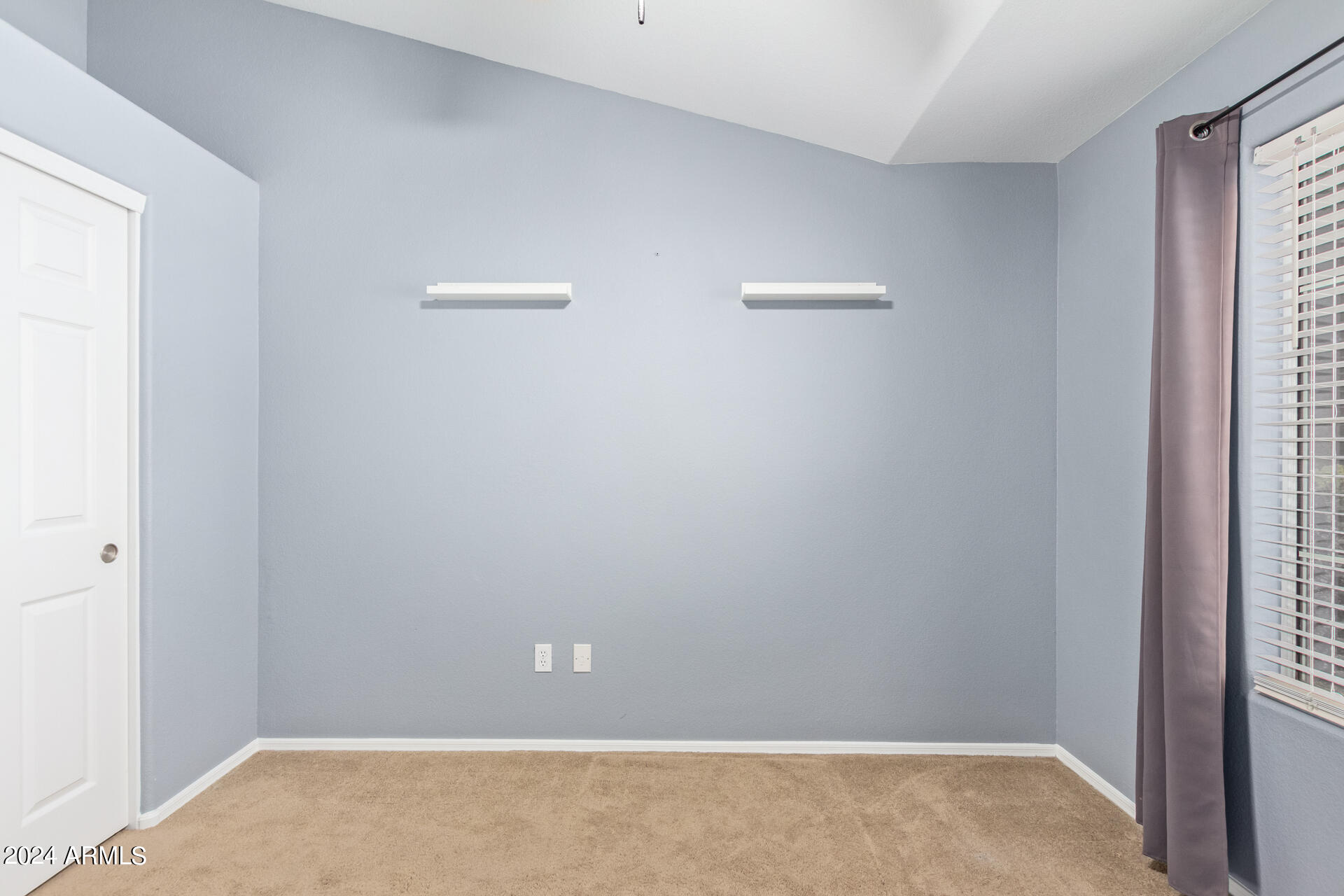 13213 W WILSHIRE Drive