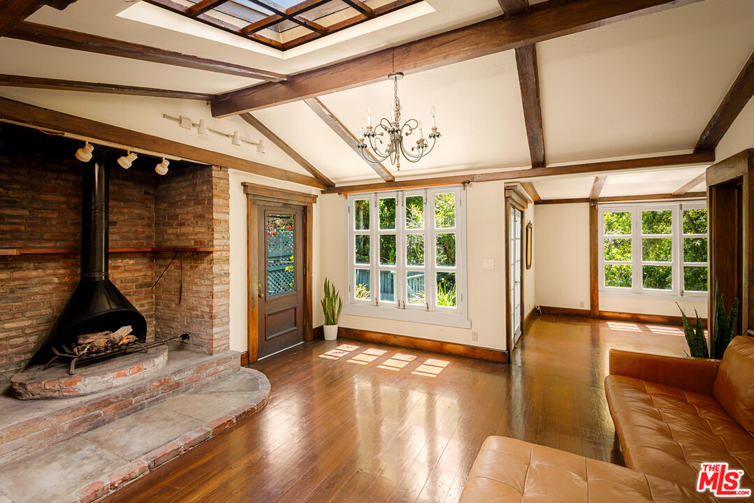 6149 W Glen Holly St