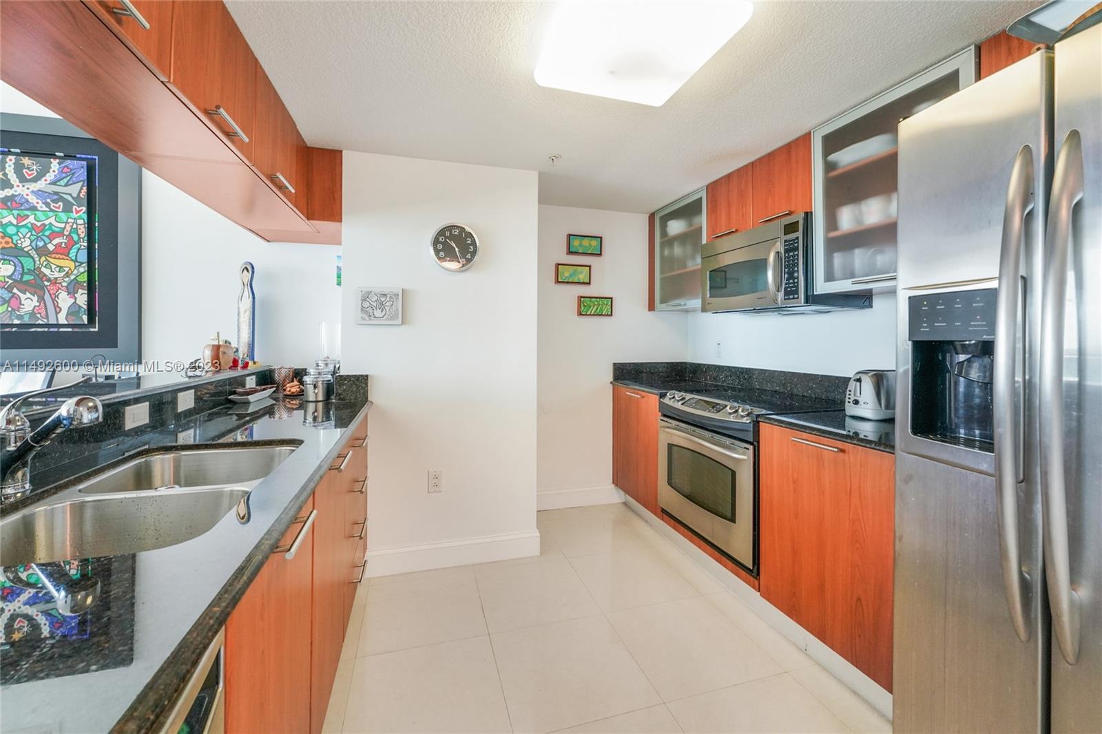 1800 N Bayshore Dr # 507