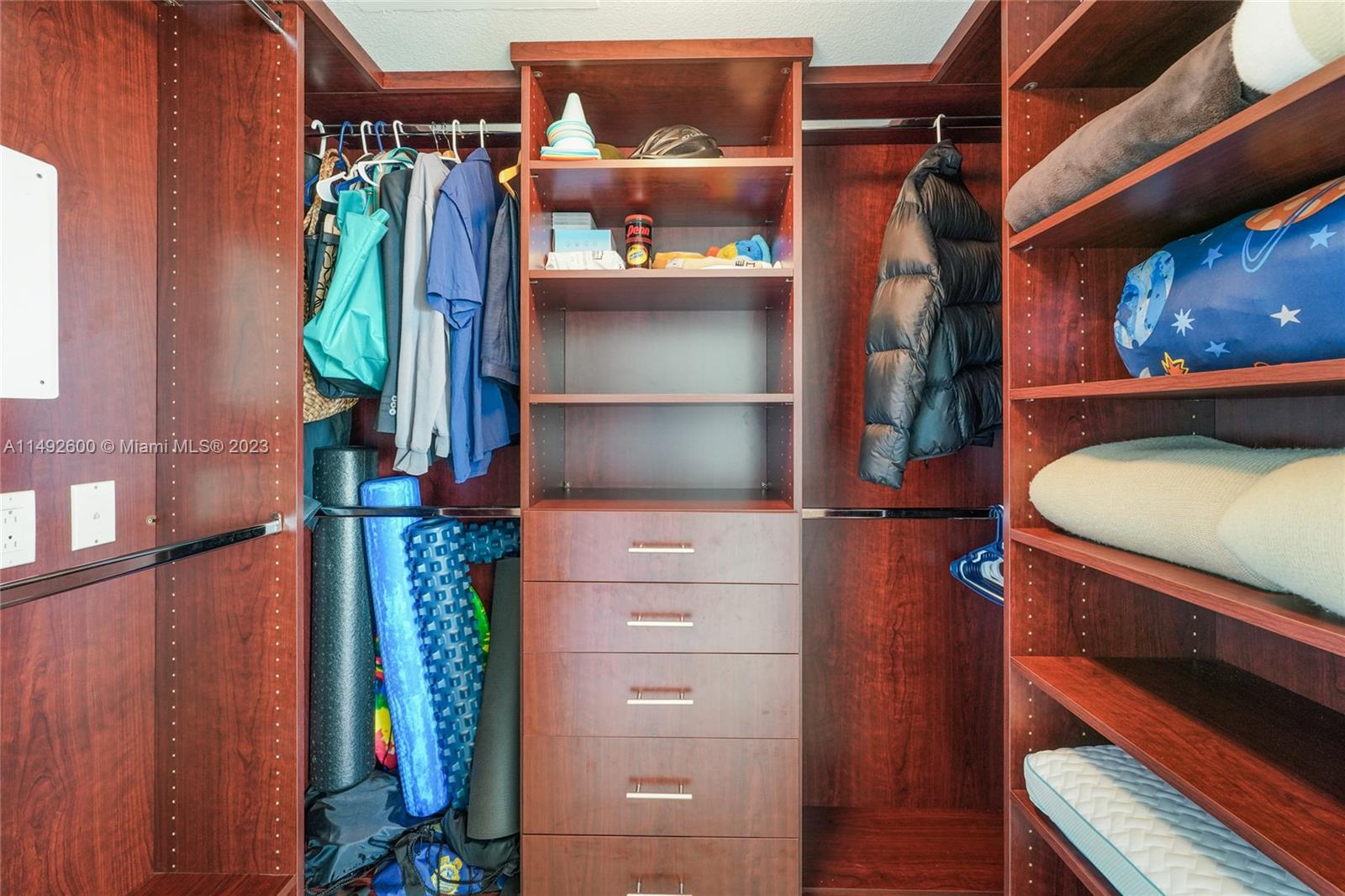 1800 N Bayshore Dr # 507