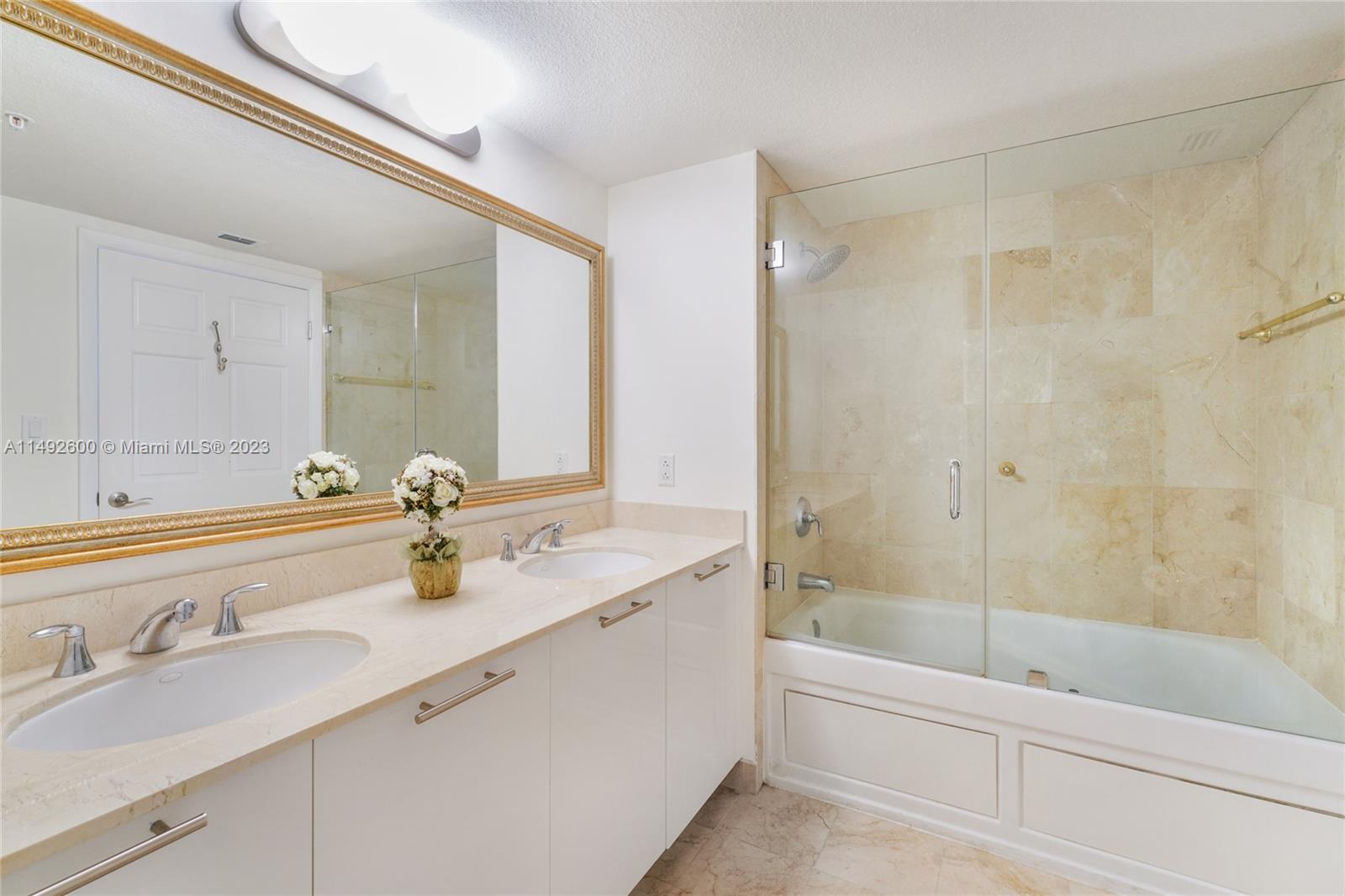 1800 N Bayshore Dr # 507