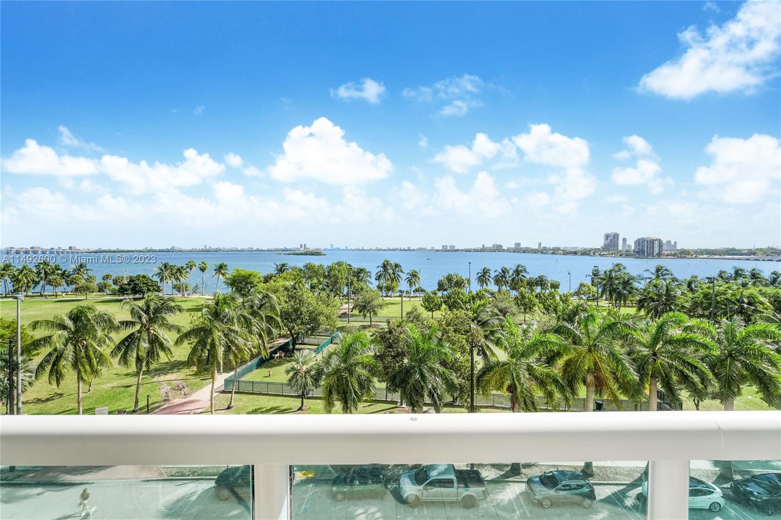 1800 N Bayshore Dr # 507