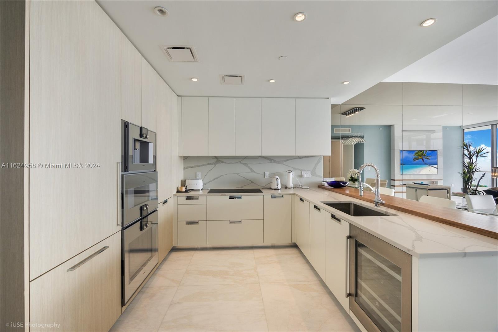 15701 Collins Ave # 4303