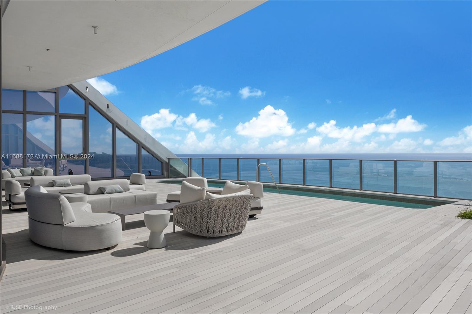 15701 Collins Ave # 5101