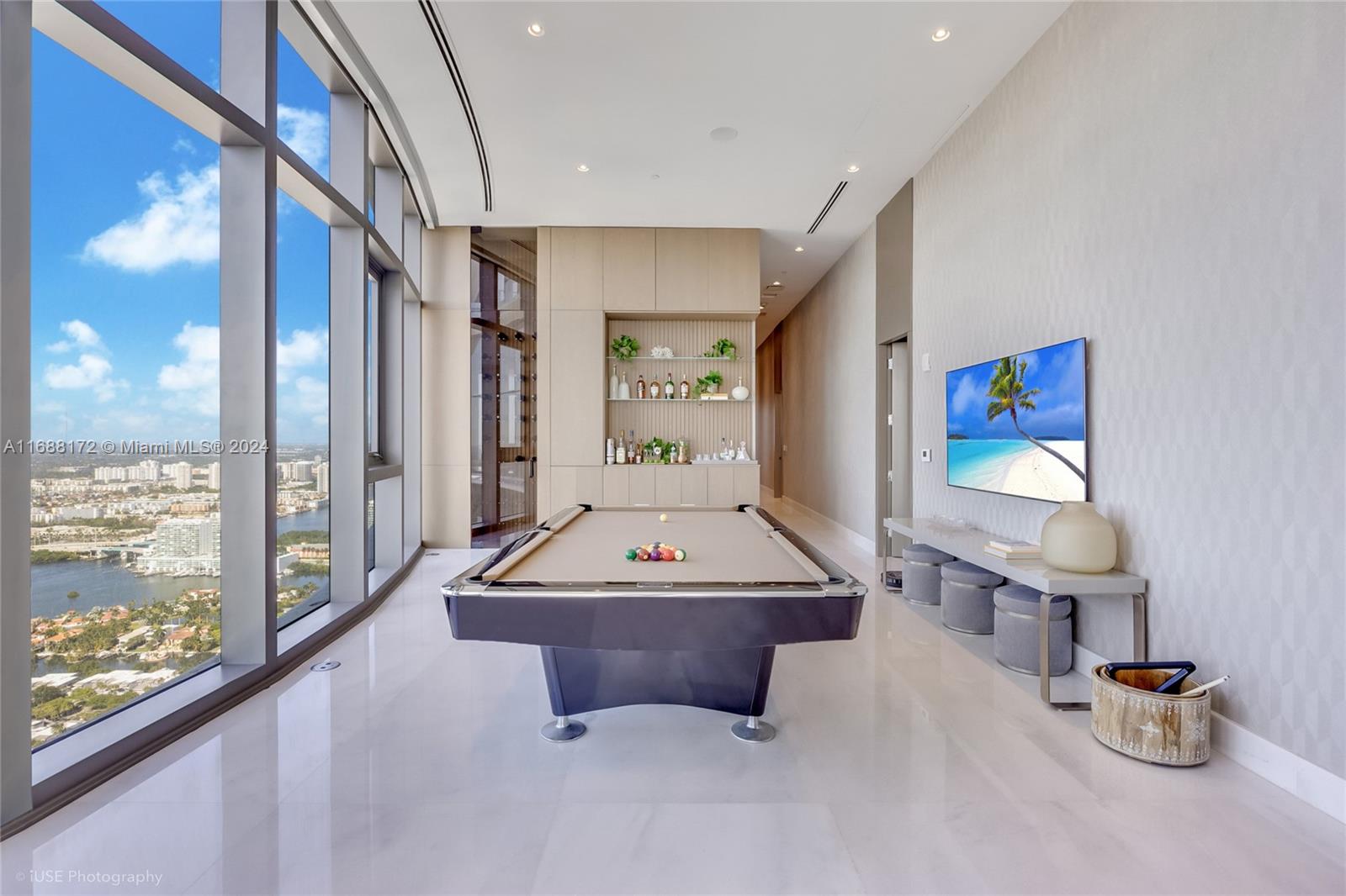 15701 Collins Ave # 5101