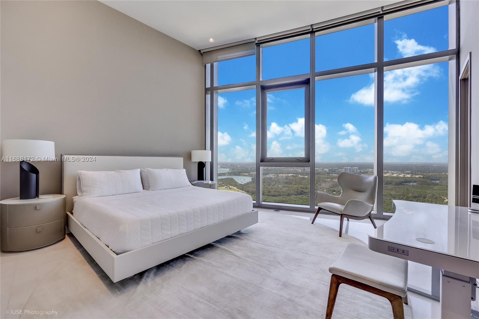 15701 Collins Ave # 5101