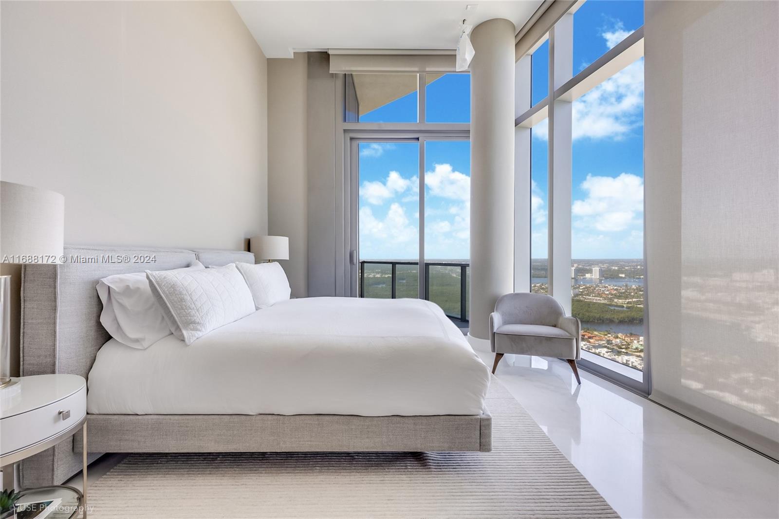 15701 Collins Ave # 5101