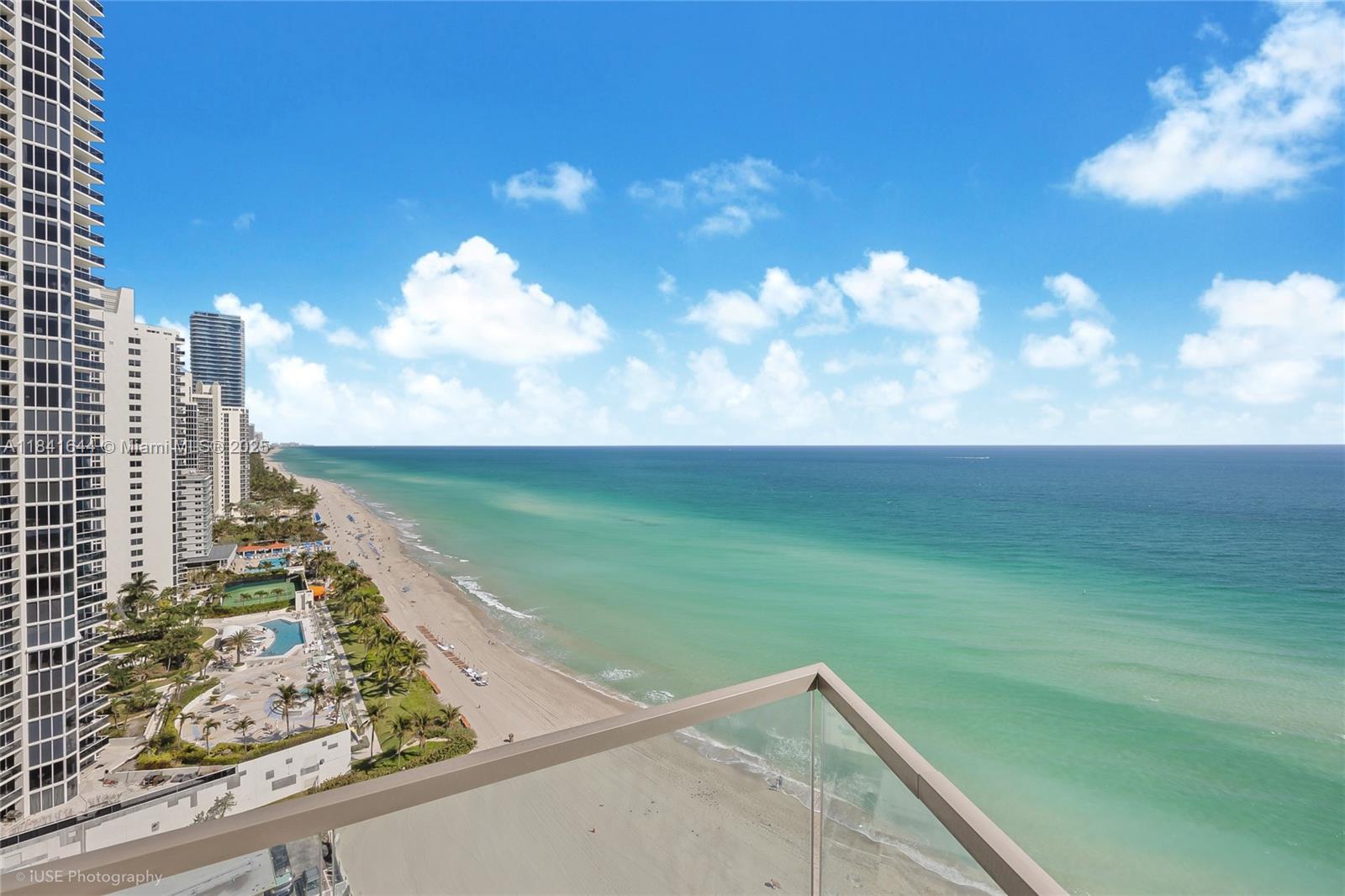 18975 Collins Ave # 1400