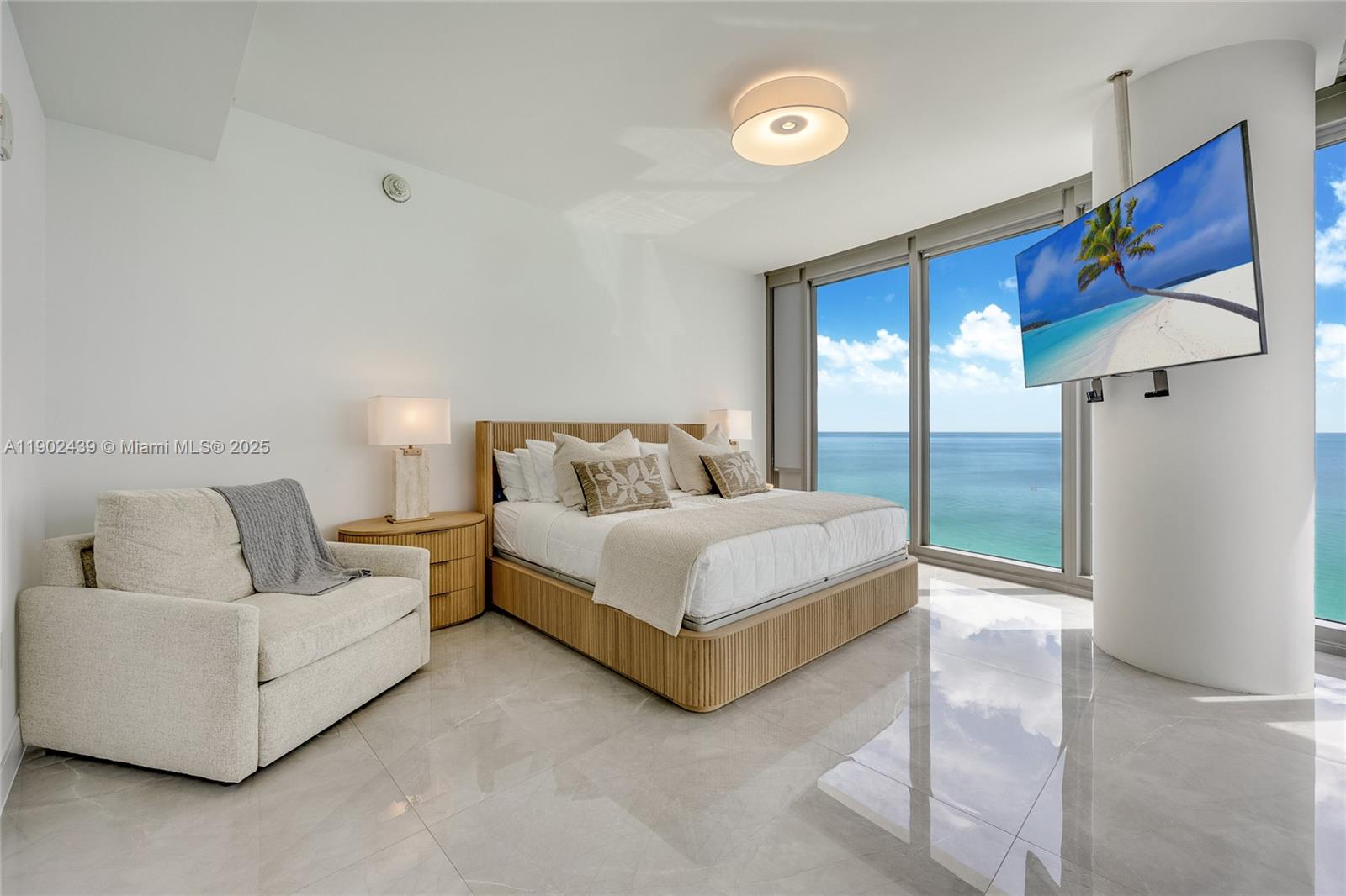 15701 Collins Ave # 1402, Sunny Isles Beach Unit: 1402