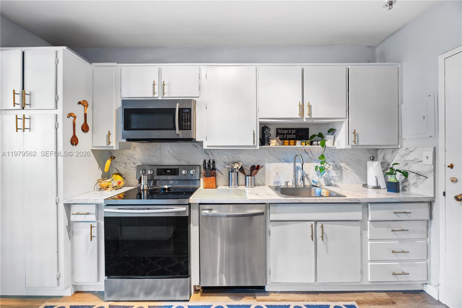 5055 Collins Ave # 5N