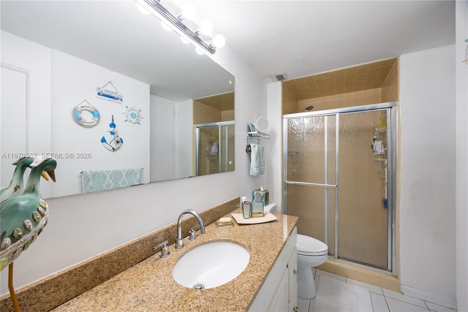 5055 Collins Ave # 5N