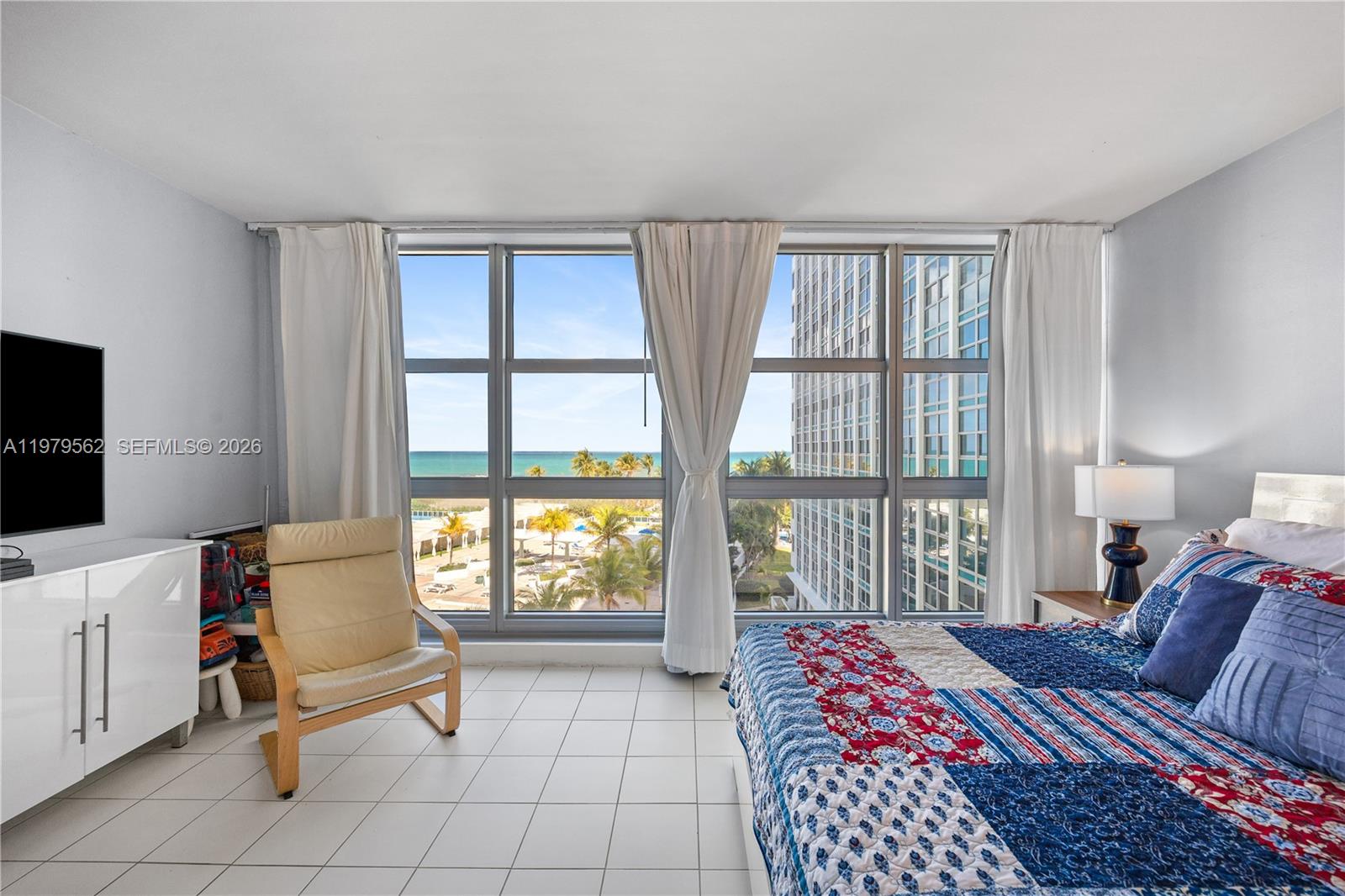 5055 Collins Ave # 5N