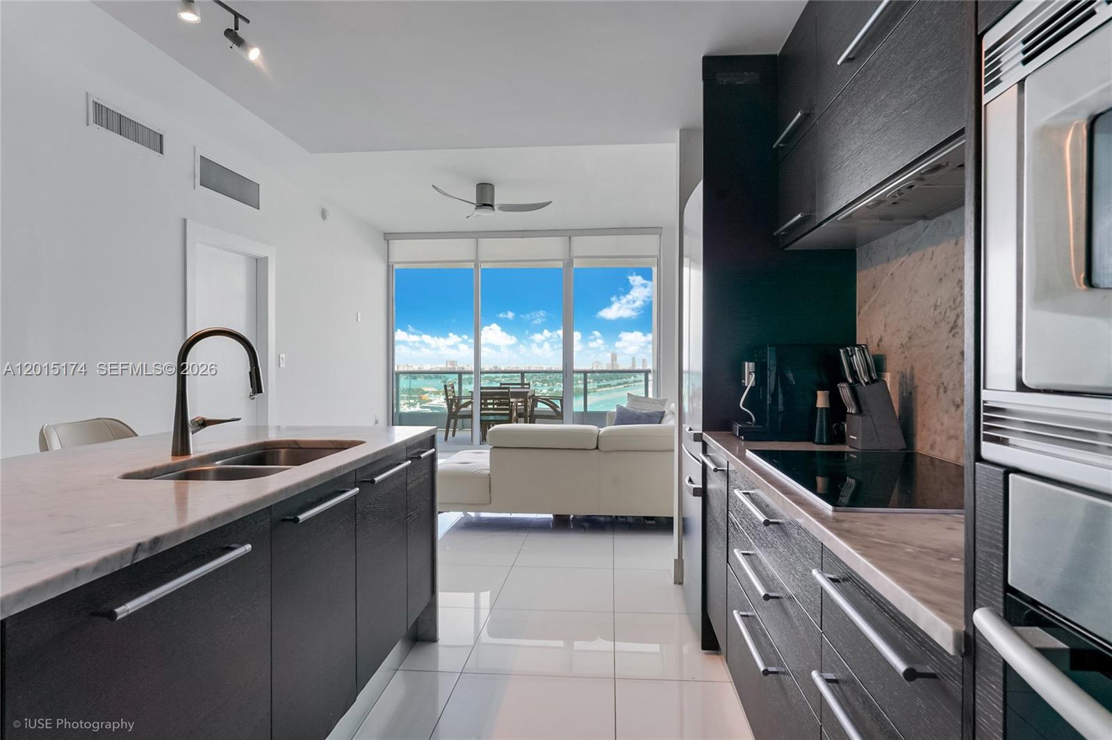 900 Biscayne Blvd # 3407