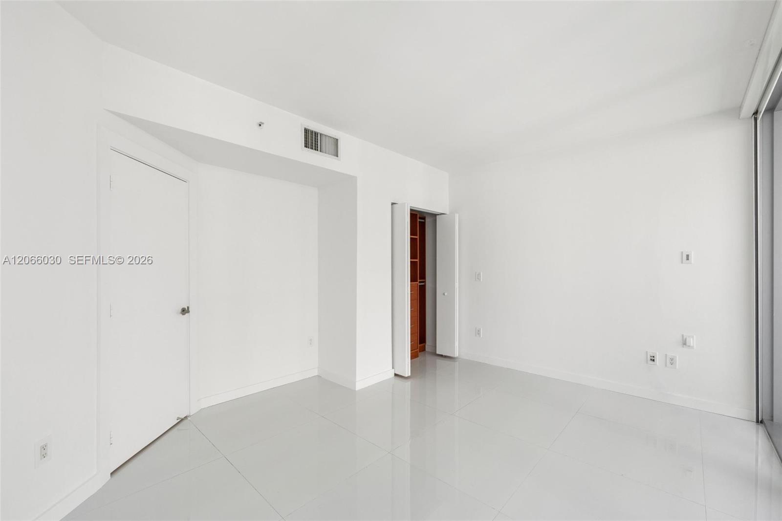 1331 Brickell Bay Dr # 4107