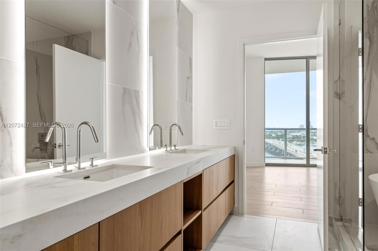 1400 Biscayne Blvd # 1903