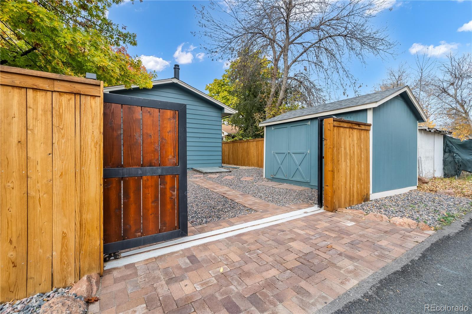 1700 Jewel Drive